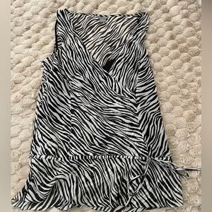 Stylish zebra tank top